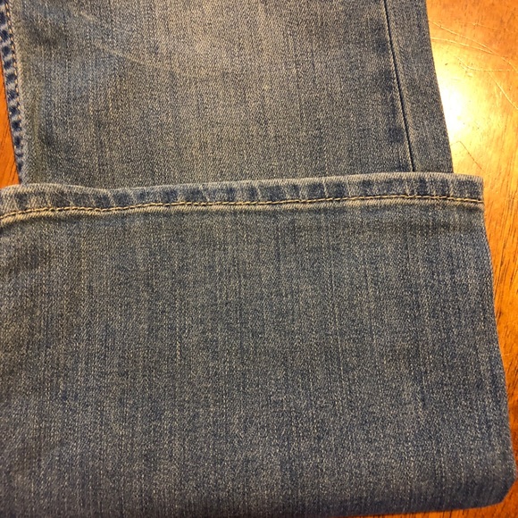 Arizona Jeans - Picture 2 of 6